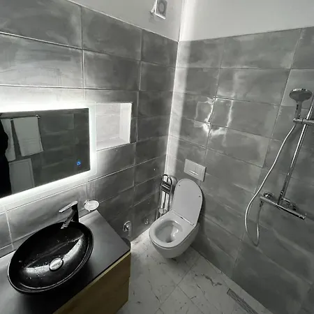 Center Apartment Tirana